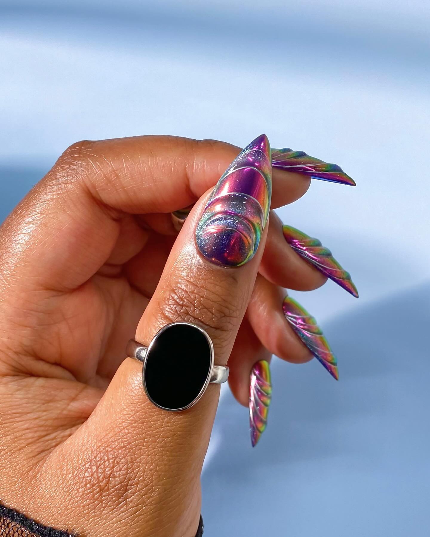 Идеи на любой вкус. Свежие тренды летнего маникюра, которые вам захочется повторить